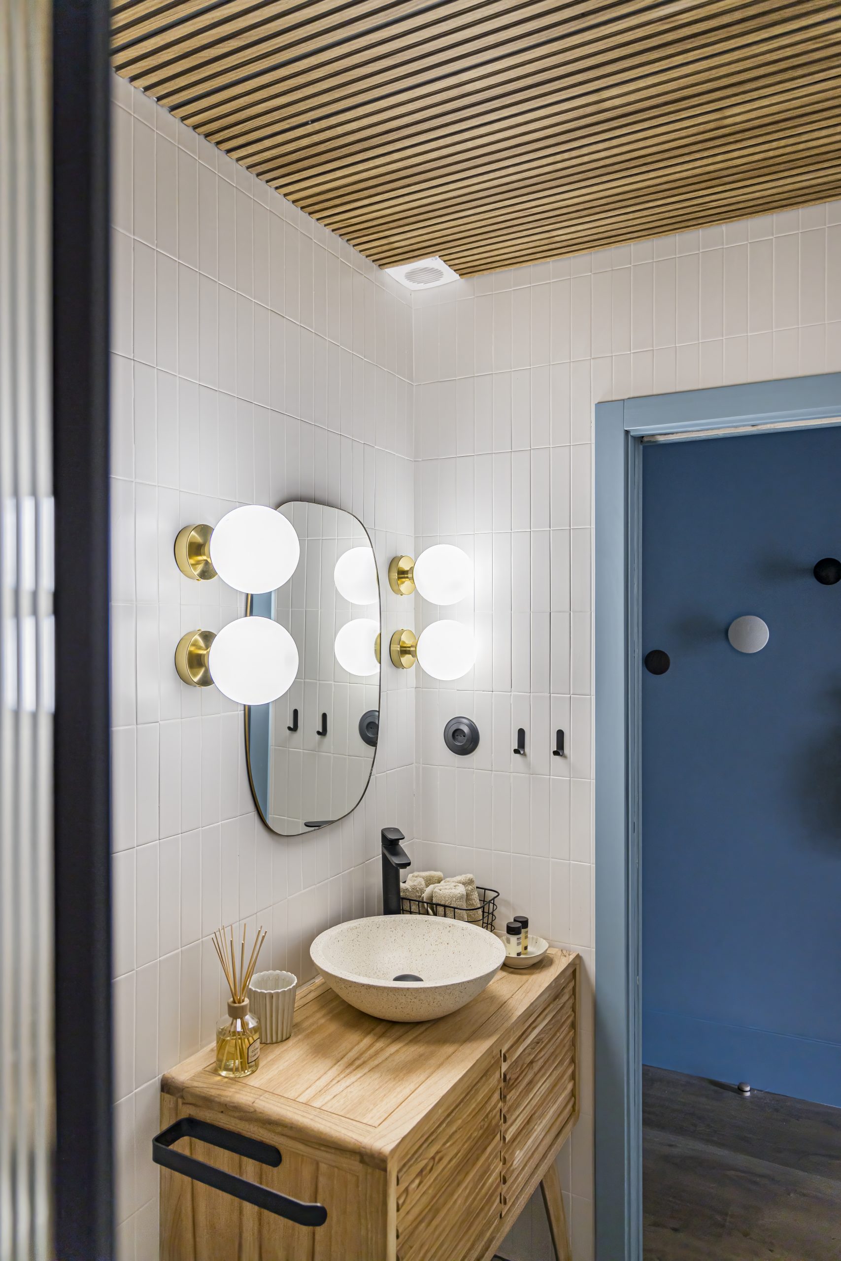 lavabo del servicio